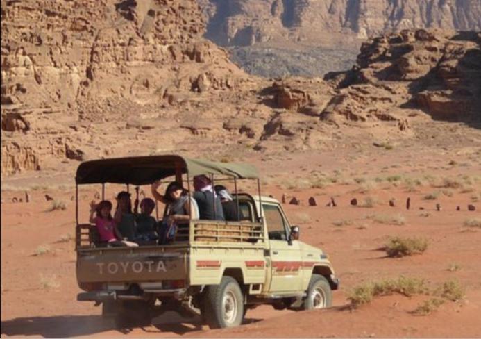 Moon City With Sunset Tour Wadi Rum Bagian luar foto