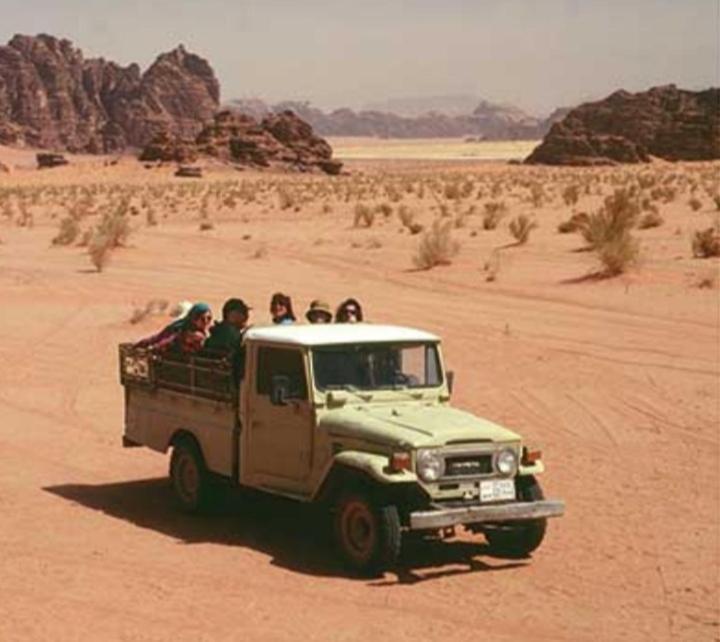 Moon City With Sunset Tour Wadi Rum Bagian luar foto